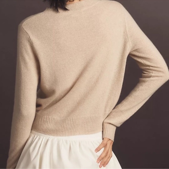 Reformation Dana Cashmere Crew Sweater Long Sleeve Cream in Wheat Small - Picture 8 of 8